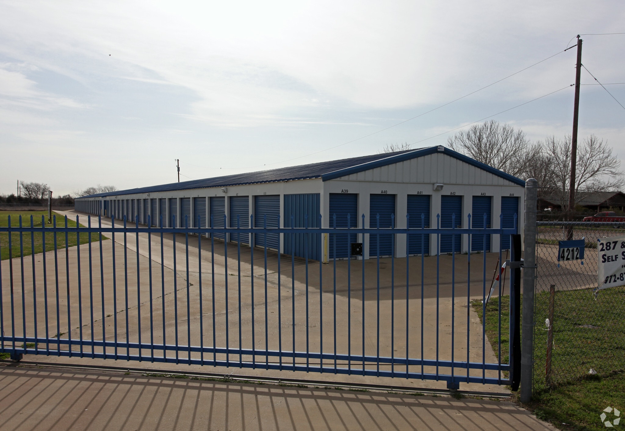 4212 Ensign Rd, Ennis, TX à vendre Photo principale- Image 1 de 3