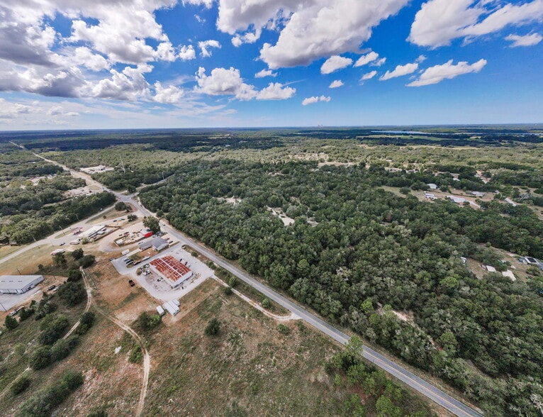 8144 Alvany Ct, Crystal River, FL à vendre - Photo du bâtiment - Image 3 de 10