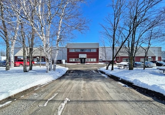 Plus de détails pour 731-751 Rue De Saint-Romuald, Lévis, QC - Industriel à louer