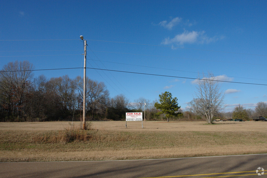 1292 Cynthia Rd, Clinton, MS à vendre - Photo principale - Image 1 de 1