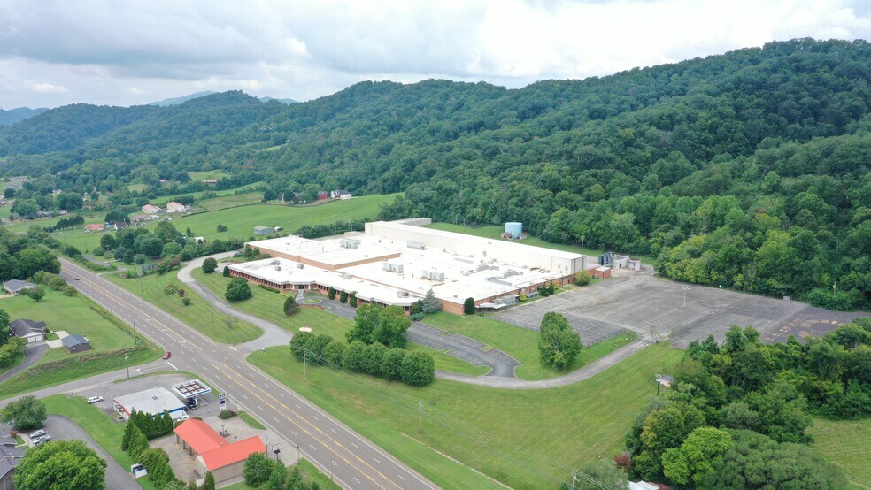 7500 US 11 W, Rogersville, TN à louer - Photo du bâtiment - Image 2 de 34