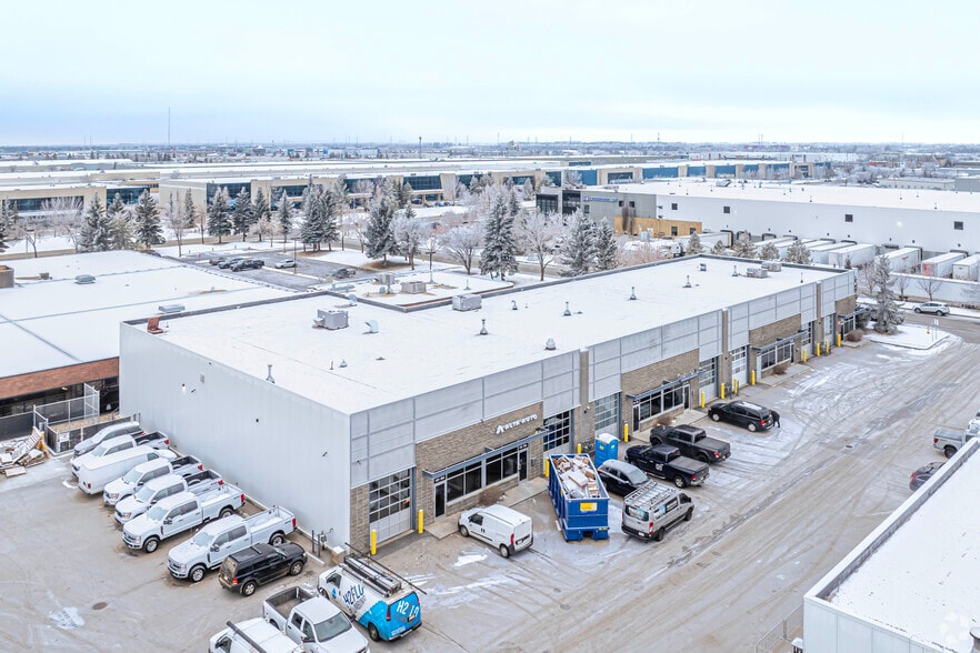 11211 180 St NW, Edmonton, AB for sale - Aerial - Image 3 of 4