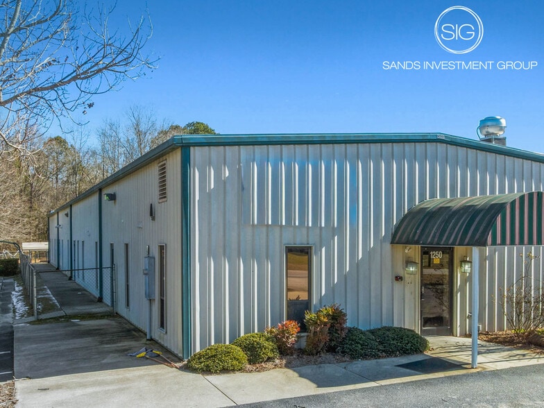 1250 Bay Valley Rd, Kenly, NC for lease - Building Photo - Image 1 of 5