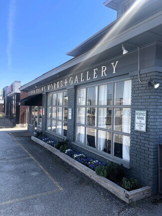 Plus de détails pour 2029 Union Ave, Memphis, TN - Commerce de détail à vendre