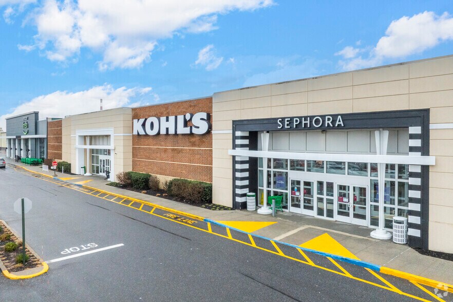 3600 Long Beach Rd, Oceanside, NY à louer - Photo du bâtiment - Image 2 de 2