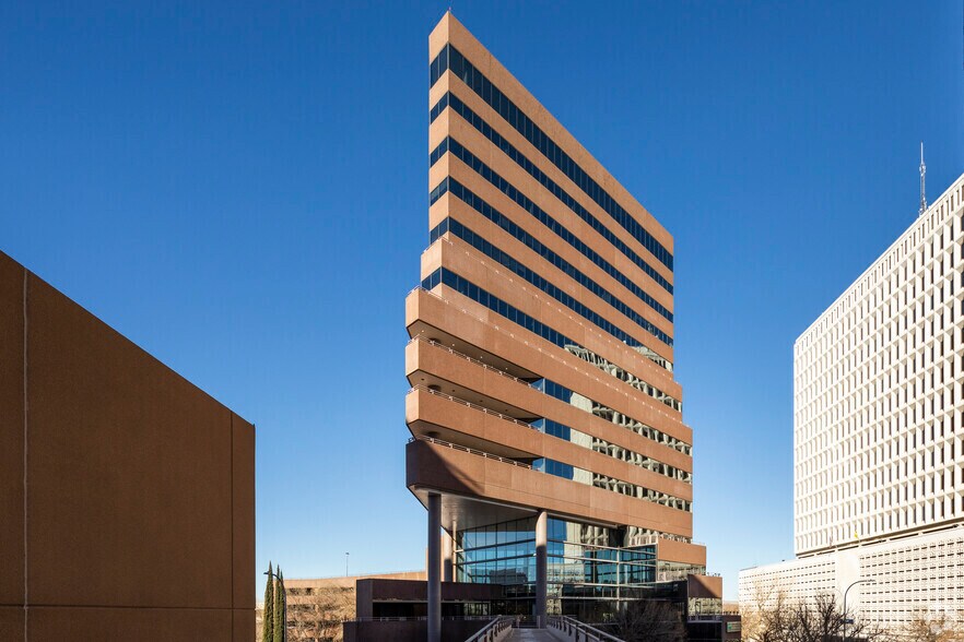 500 Marquette Ave NW, Albuquerque, NM à louer - Photo du bâtiment - Image 3 de 18