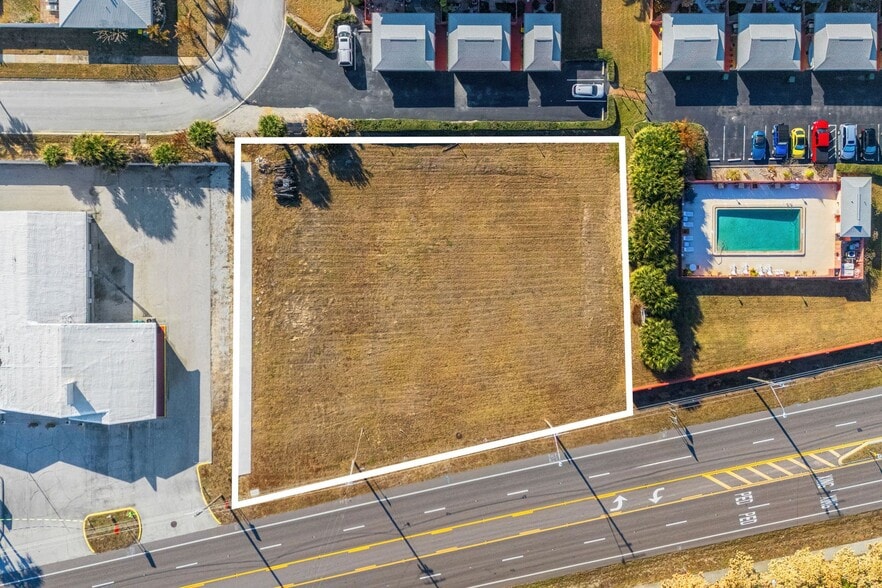 1740 Highway A1A, Satellite Beach, FL à vendre - Photo du bâtiment - Image 3 de 14