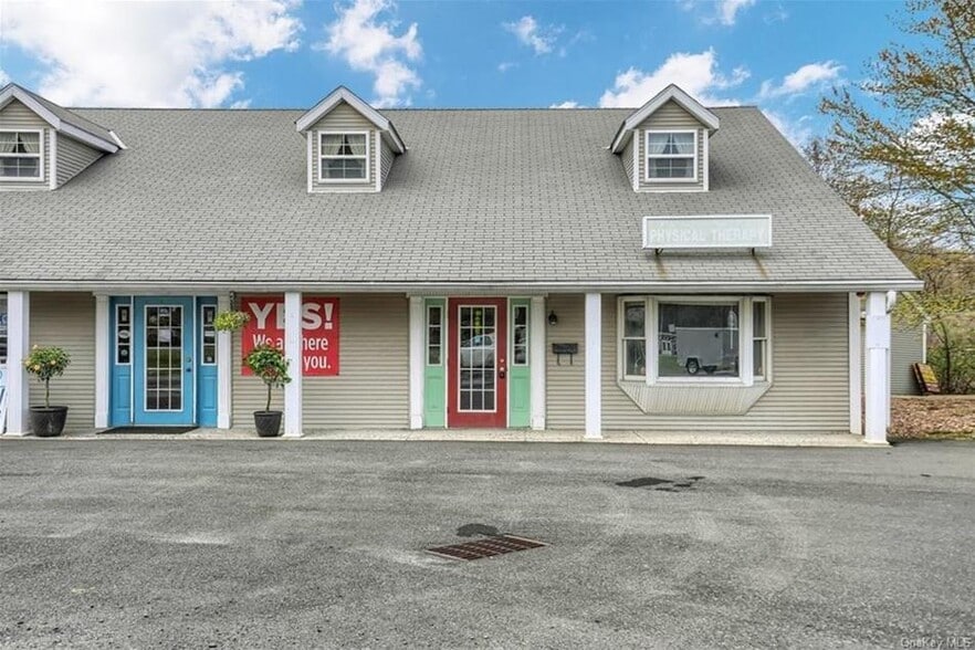 600 State Route 299, Highland, NY for lease - Primary Photo - Image 2 of 11