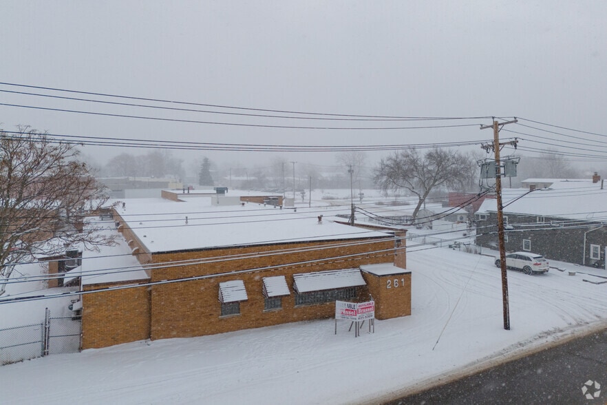 261 Main St, North Tonawanda, NY à vendre - Photo du bâtiment - Image 3 de 29