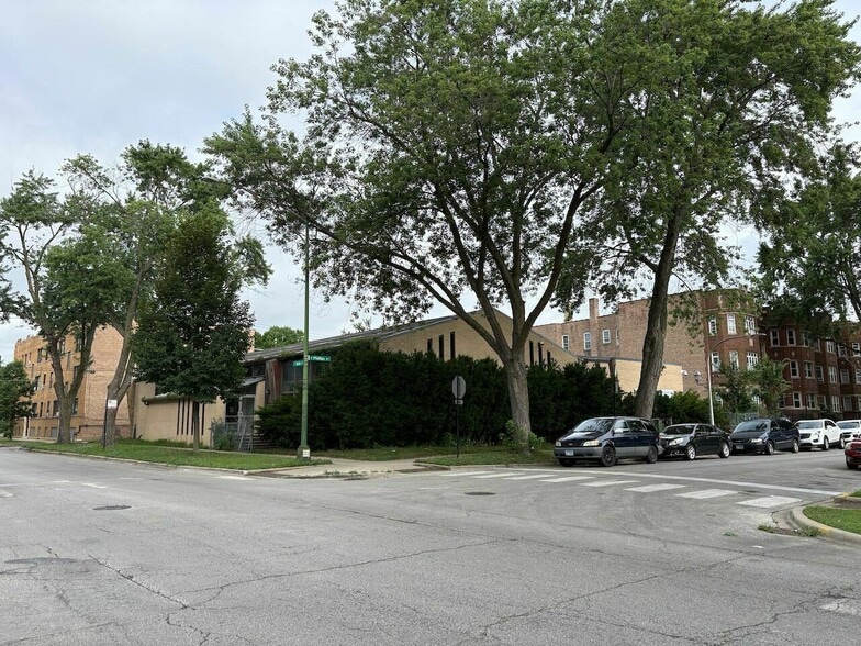 7550 S Phillips Ave, Chicago, IL for sale - Building Photo - Image 2 of 7