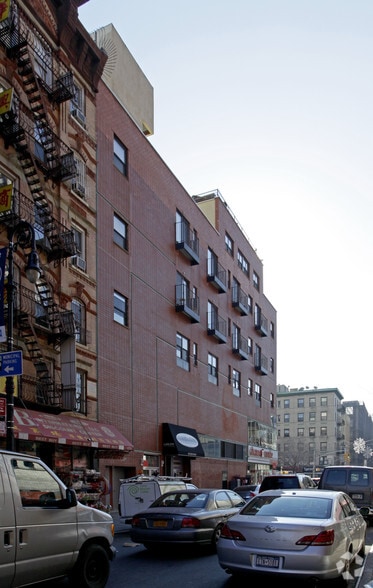 100 Delancey St, New York, NY for lease - Building Photo - Image 2 of 10