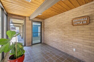 561 N Alta Ave, Dinuba, CA for lease Interior Photo- Image 2 of 13