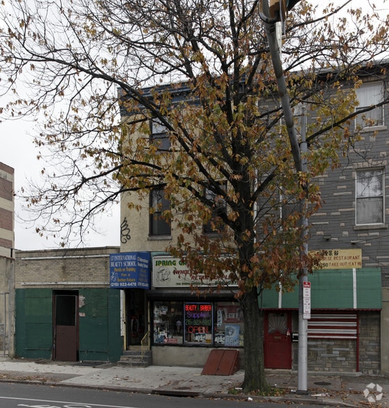 1238 Spring Garden St, Philadelphia, PA for sale - Building Photo - Image 2 of 2