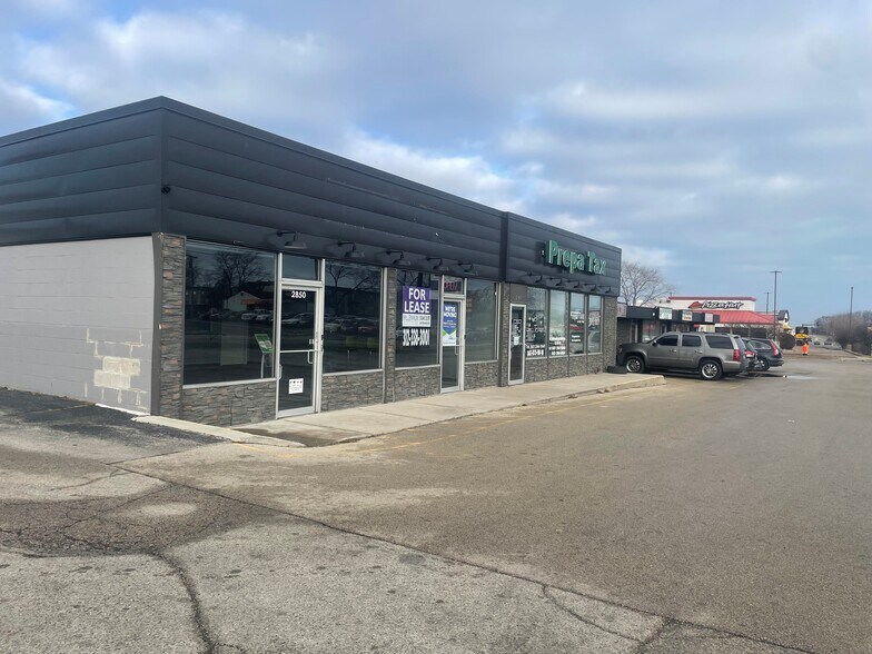 2850 Belvidere Rd, Waukegan, IL à louer - Photo du bâtiment - Image 3 de 4