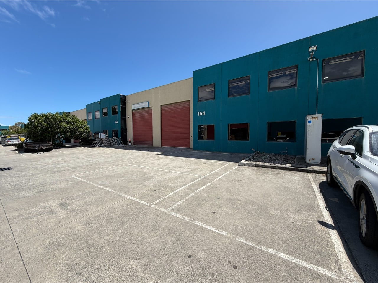 248-266 Osborne Ave, Clayton South for lease Building Photo- Image 1 of 3