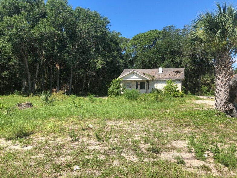 2794 S Ridgewood Ave, Edgewater, FL à vendre - Photo du bâtiment - Image 2 de 4
