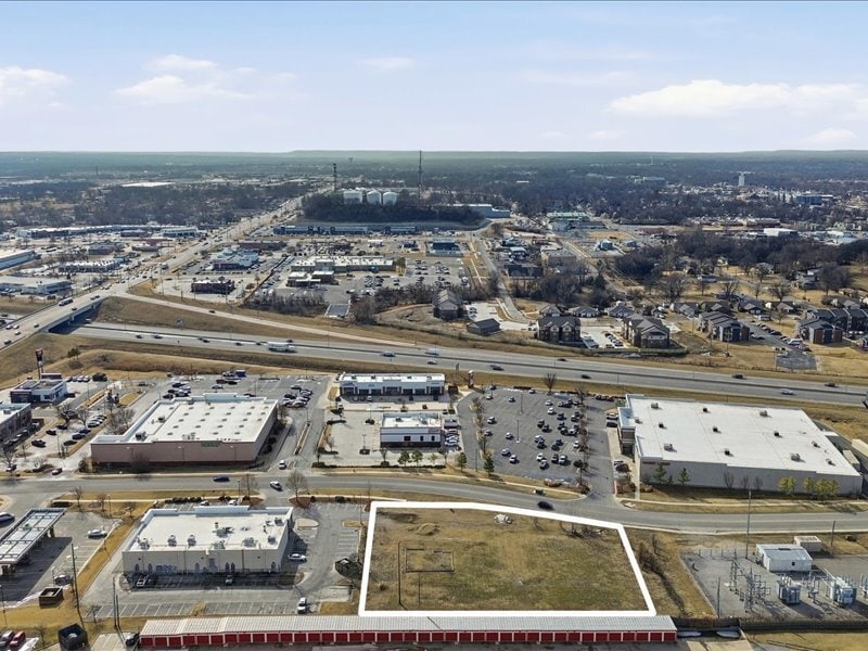 800 E Hillside Dr, Broken Arrow, OK for sale Primary Photo- Image 1 of 19