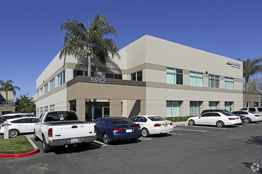 5912 Bolsa Ave, Huntington Beach, CA for lease - Building Photo - Image 1 of 8