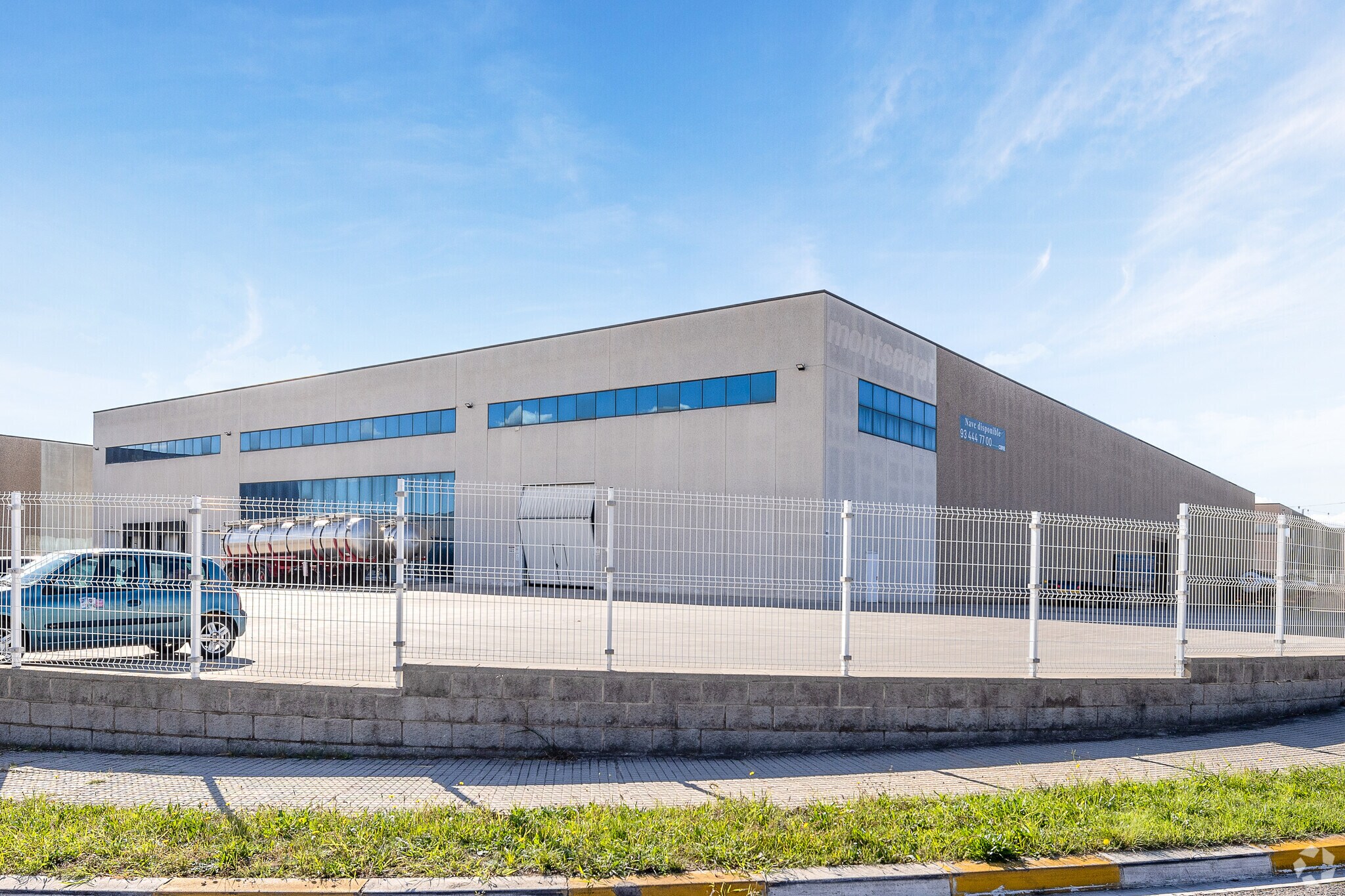 Industrial in Vilafranca del Penedès, Barcelona for lease Building Photo- Image 1 of 10