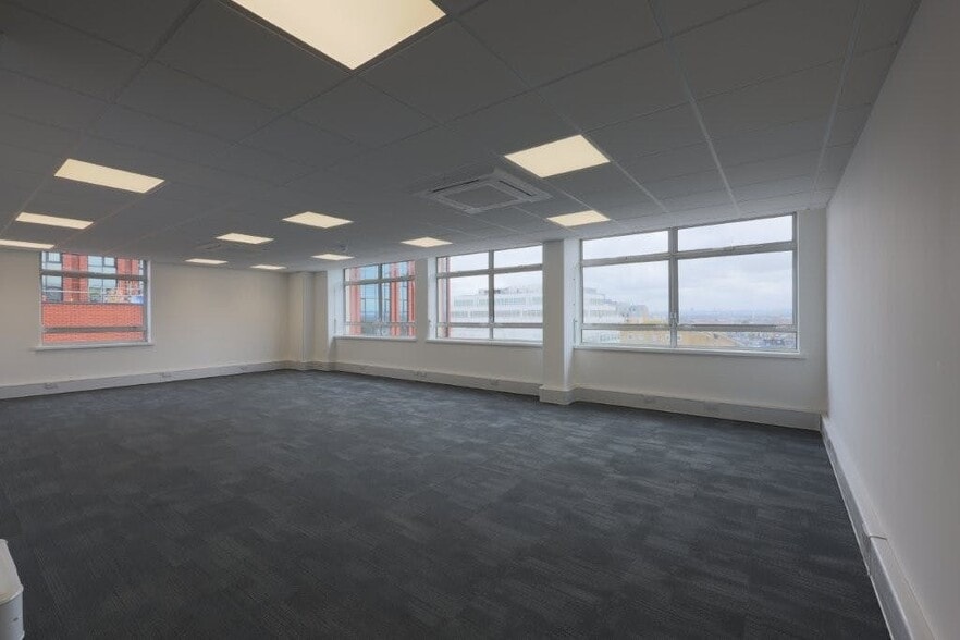 27-37 St. Georges Rd, London for lease - Building Photo - Image 2 of 15
