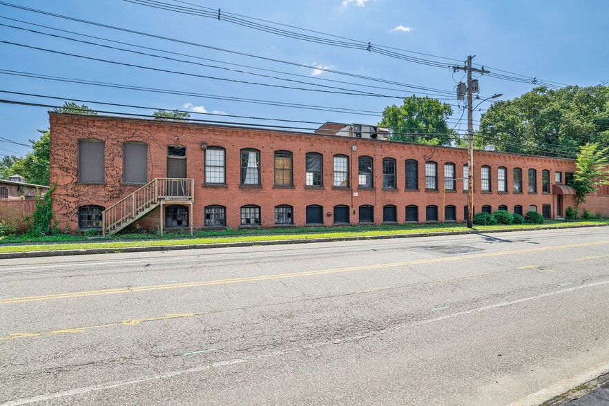 920 Main St, Holyoke, MA à vendre - Photo du bâtiment - Image 1 de 1