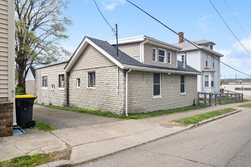 203 Benson St, Reading, OH à vendre - Photo du bâtiment - Image 3 de 21
