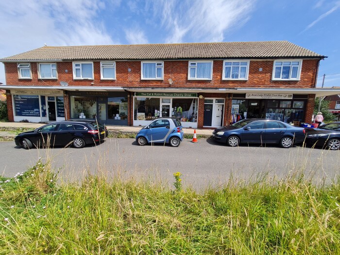 5-9 High St, Selsey à louer Photo principale- Image 1 de 4