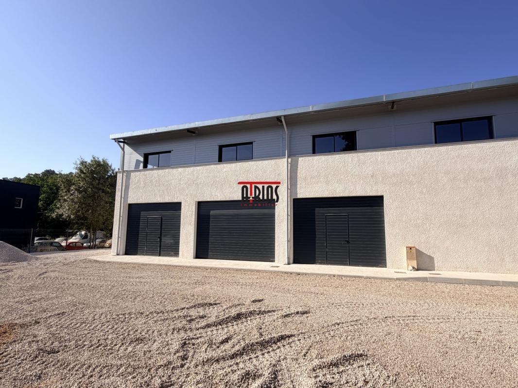 Flex in Tourves for sale Building Photo- Image 1 of 10