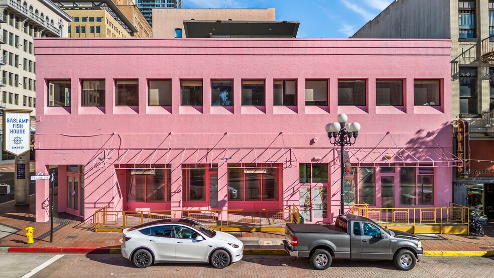 415 Broadway, San Diego, CA à louer - Photo du bâtiment - Image 3 de 25