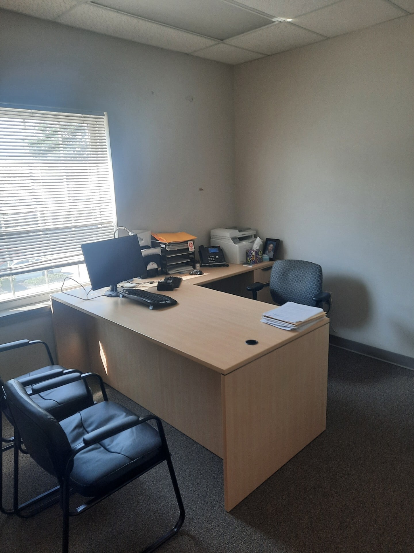 130 Pembroke Rd, Concord, NH à louer Photo intérieure- Image 1 de 7