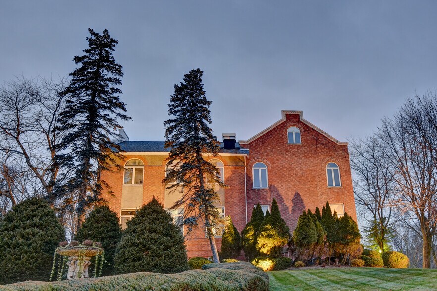 615 Route 32, Highland Mills, NY à louer - Photo du bâtiment - Image 2 de 15