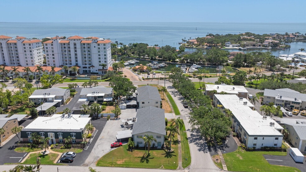 500 Bayview Dr NE, Saint Petersburg, FL for sale - Building Photo - Image 2 of 16
