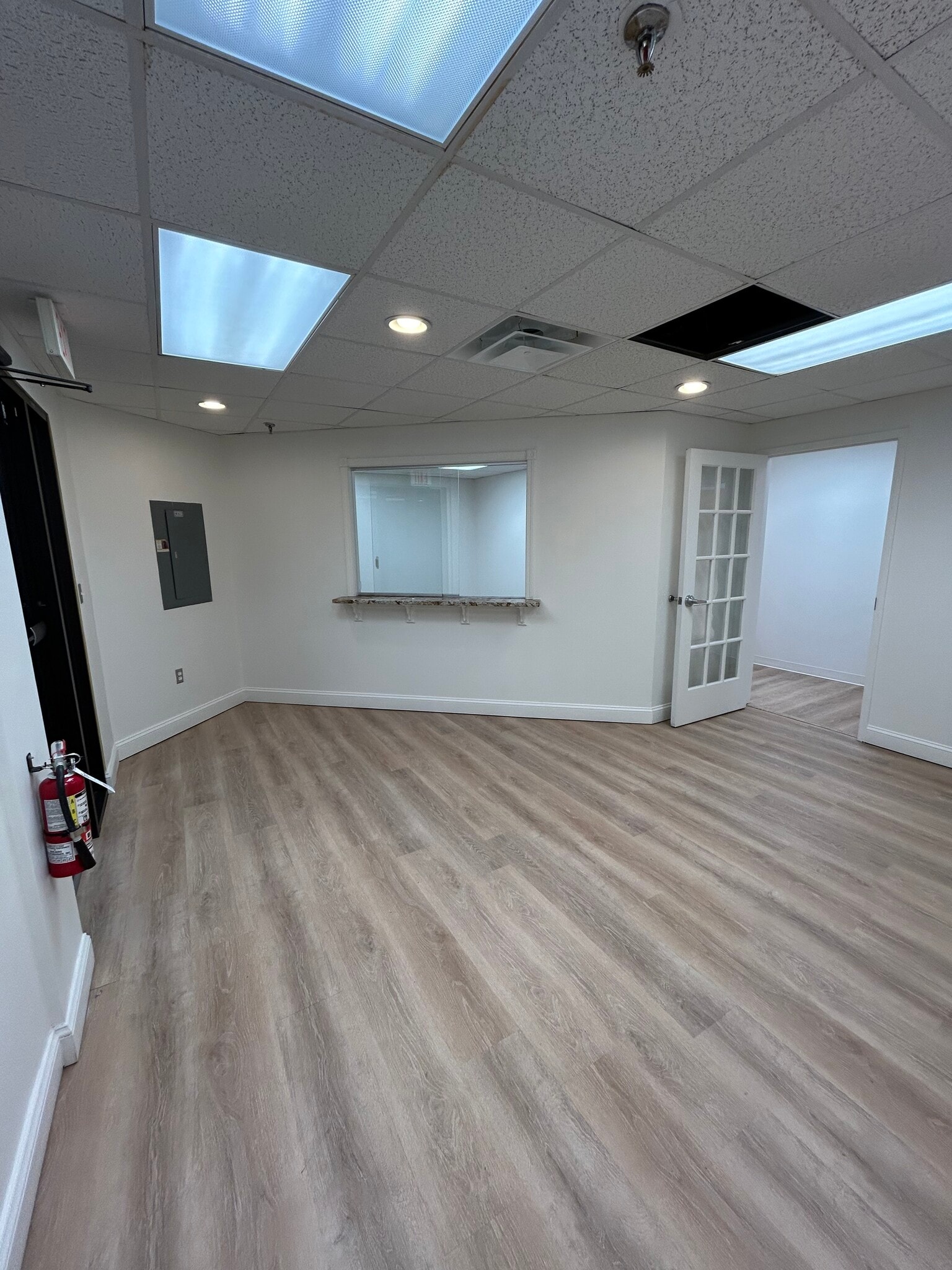 57 E Main St, Westborough, MA for lease Interior Photo- Image 1 of 5