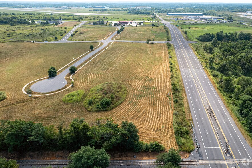 0 Business Park Dr, Martinsburg, WV à vendre - Aérien - Image 2 de 11