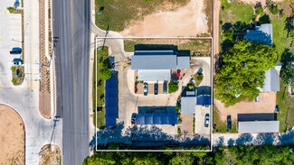 Plus de détails pour 516 Friendship Ln, Fredericksburg, TX - Spécialité à vendre