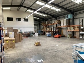 Holbrook Ave, Sheffield for lease Interior Photo- Image 2 of 6