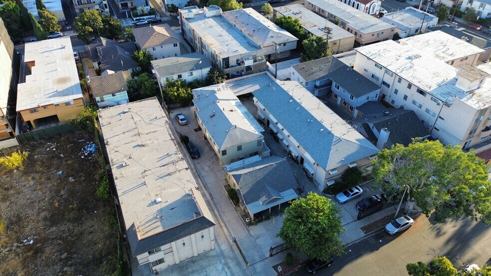 5828-5832 Lexington Ave, Los Angeles, CA for sale - Building Photo - Image 3 of 7
