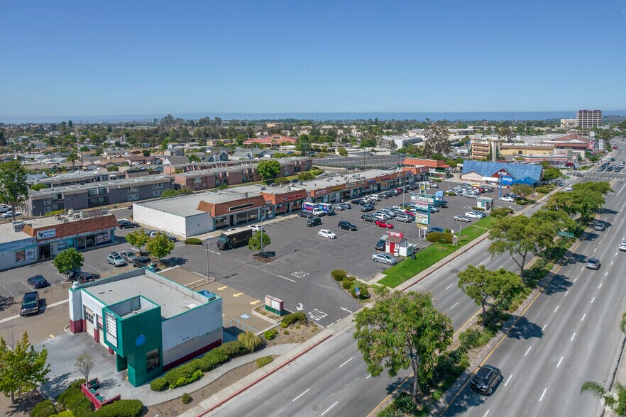 6133-6390 Balboa, San Diego, CA for lease - Building Photo - Image 3 of 3
