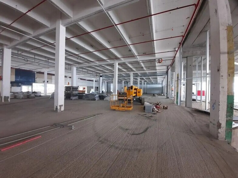 Industriel dans Gennevilliers à louer - Photo de construction - Image 2 de 6