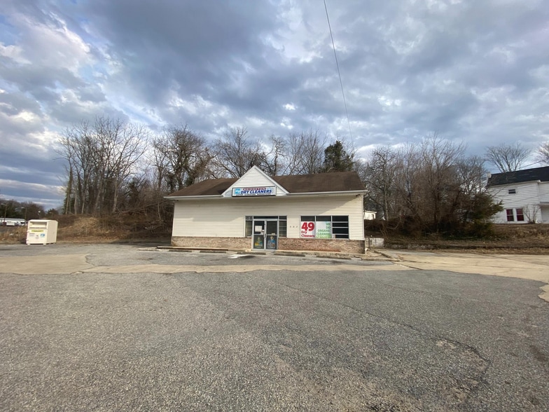 402 E Broad St, Bridgeton, NJ for lease - Building Photo - Image 2 of 21