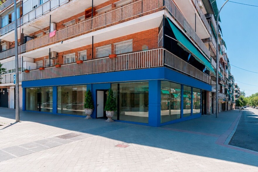 Multifamily in Madrid, Madrid for sale - Building Photo - Image 1 of 6