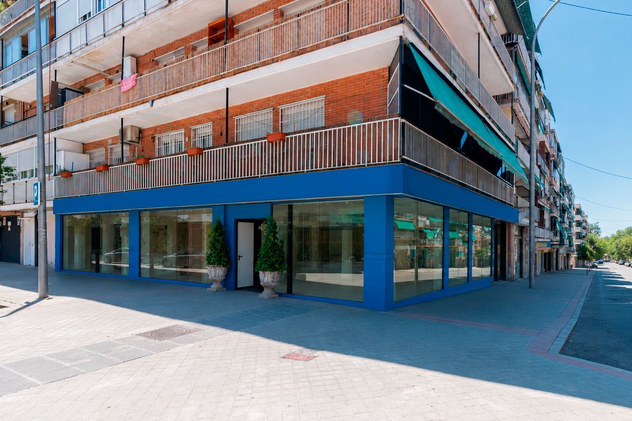 Multifamily in Madrid, Madrid for sale Building Photo- Image 1 of 7