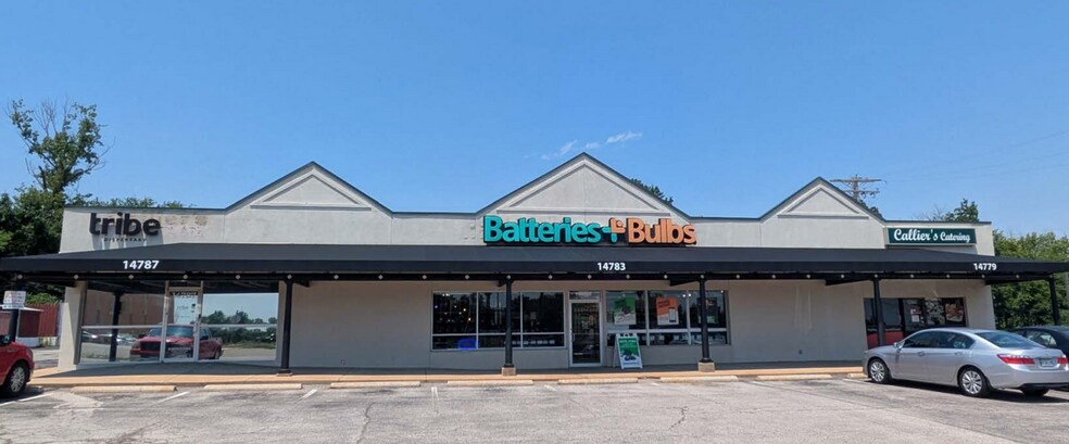 14779-14783 Manchester Rd, Ballwin, MO à vendre - Photo du bâtiment - Image 2 de 4