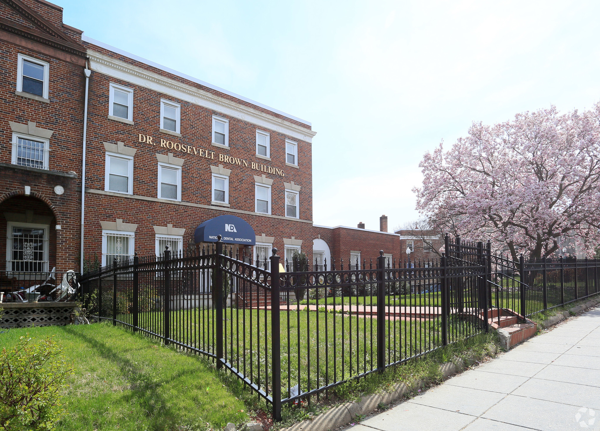 3517 16th St NW, Washington, DC à vendre Photo principale- Image 1 de 1