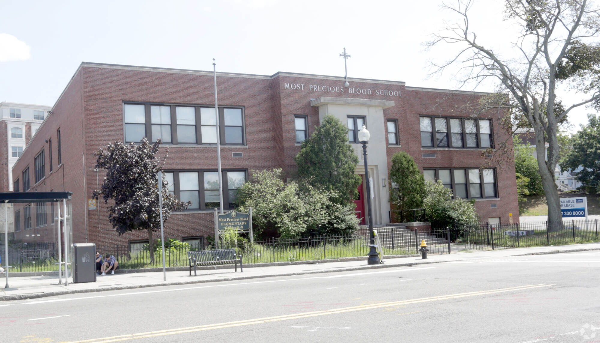 1286 Hyde Park Rd, Hyde Park, MA à louer Photo principale- Image 1 de 6