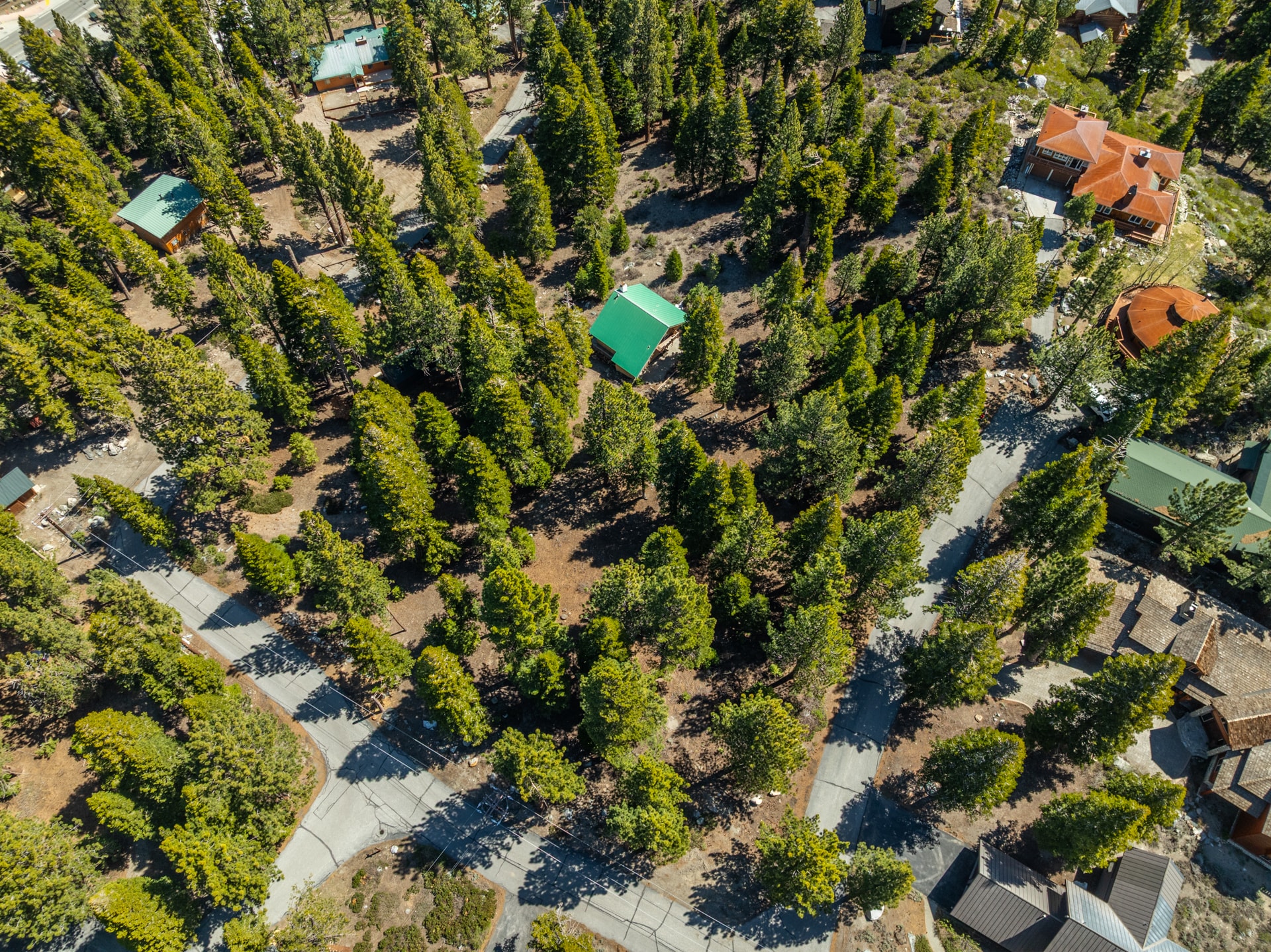 167 Crawford Ave, Mammoth Lakes, CA for sale Primary Photo- Image 1 of 52