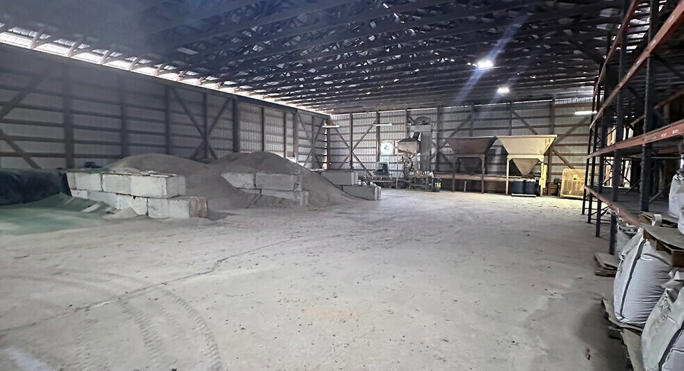 113 Roundabout Rd, Newtown, VA à louer - Photo intérieure - Image 3 de 8