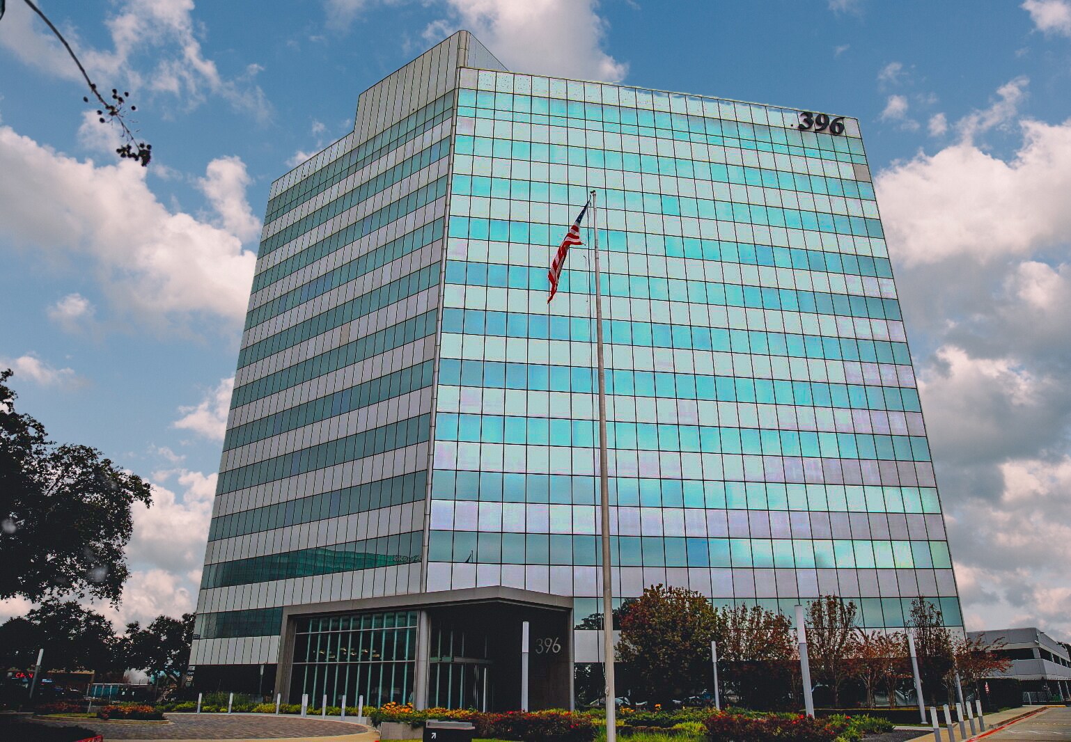 396 W Greens Rd, Houston, TX à vendre Photo du bâtiment- Image 1 de 1