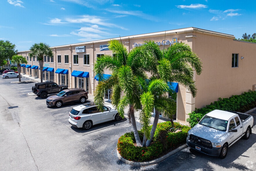 28200 Old 41 Rd, Bonita Springs, FL for sale - Building Photo - Image 3 of 4