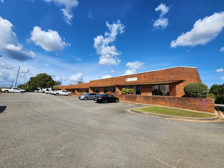 750 Baconsfield Dr, Macon-Bibb, GA for lease - Building Photo - Image 2 of 17